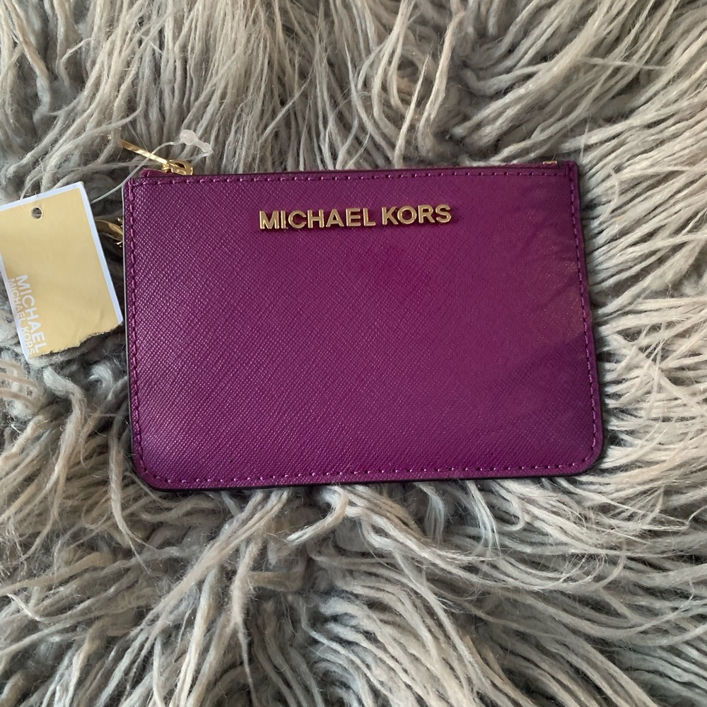 Michael Kors Chain Wallet